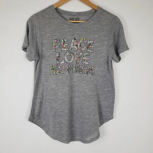 Modern Lux Graphic T-Shirt